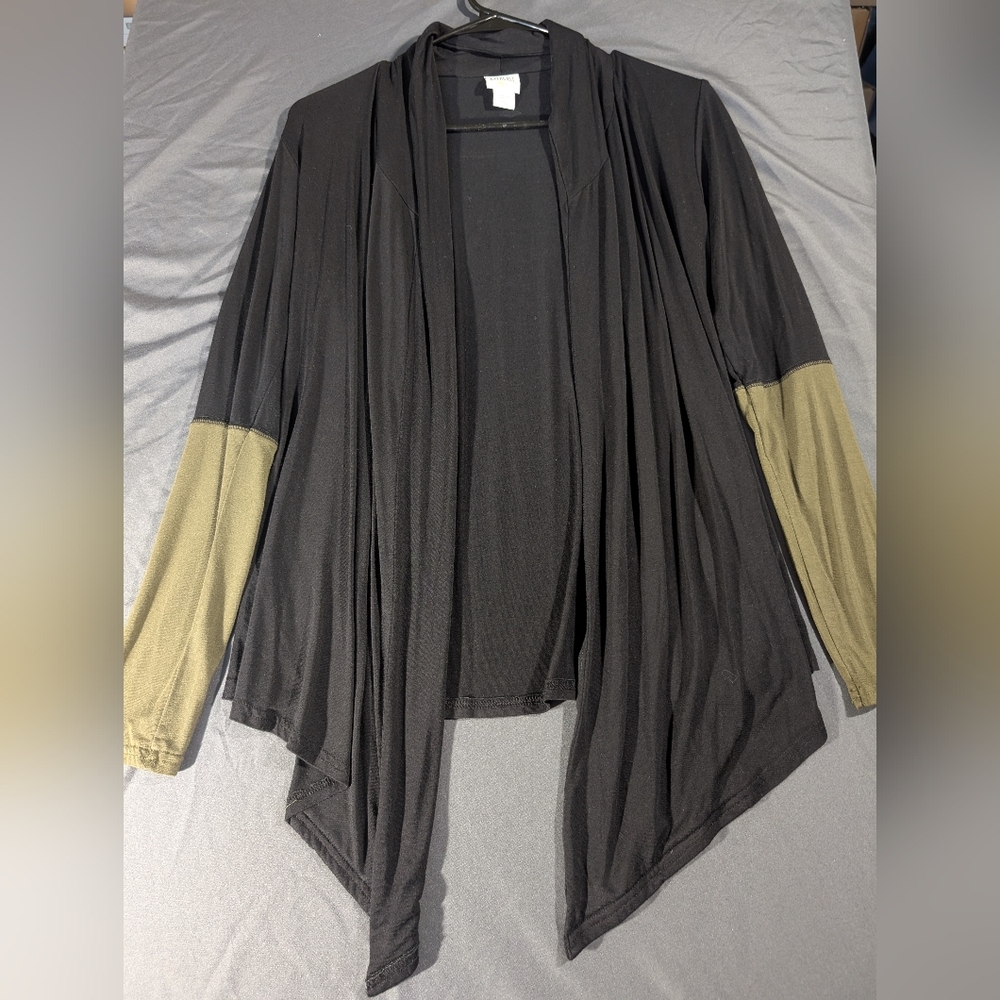 Stylish Black and Tan Women's Sweater